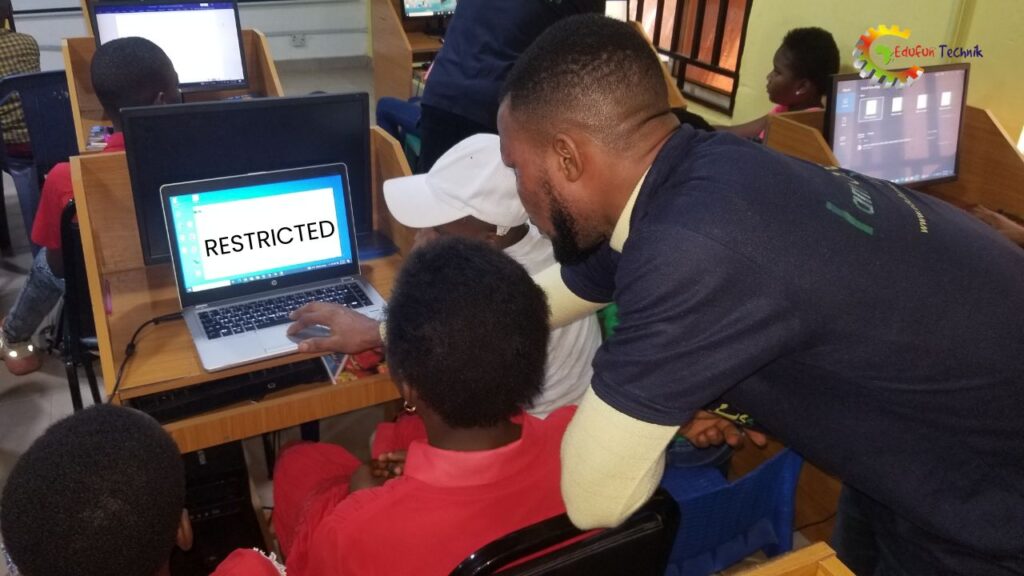 Managing Kids Social Media Content